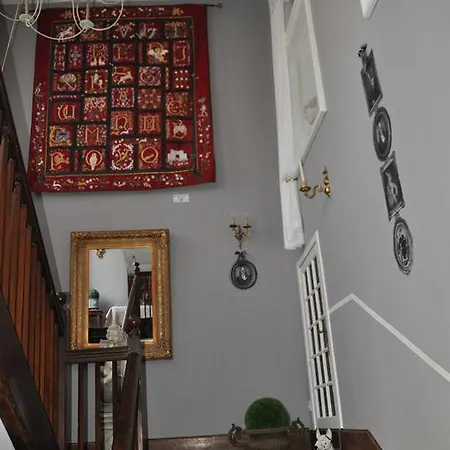 Chambres D'hotes L'arbre D'or De Marc-aurele Oda ve Kahvaltı 3*