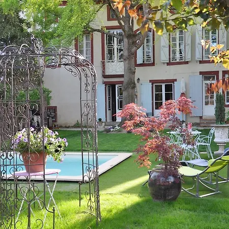 Oda ve Kahvaltı Chambres D'hotes L'arbre D'or De Marc-aurele 3*