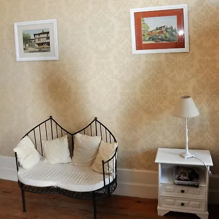 Chambres D'hotes L'arbre D'or De Marc-aurele Oda ve Kahvaltı 3*